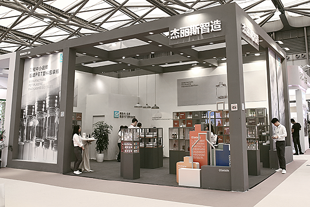 1 (640x427像素).png